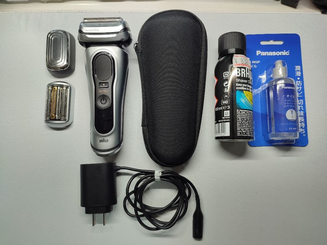 BRAUN S9 PRO+ メンズ電気シェーバー