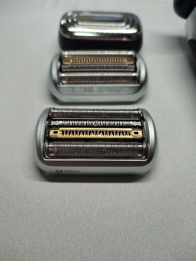 BRAUN S9 PRO+ メンズ電気シェーバー