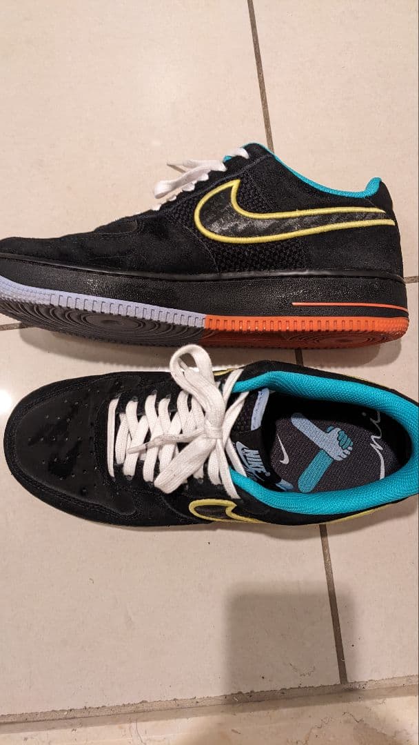 ナイキ エア フォース 1 ロー '07 LV8 \"ピース・アンド・ユニティ\"