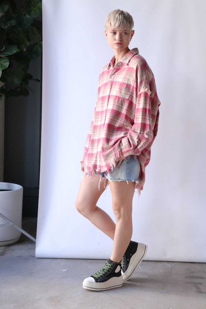 R13 アールサーティーンSHREDDED SEAM DROP NECK