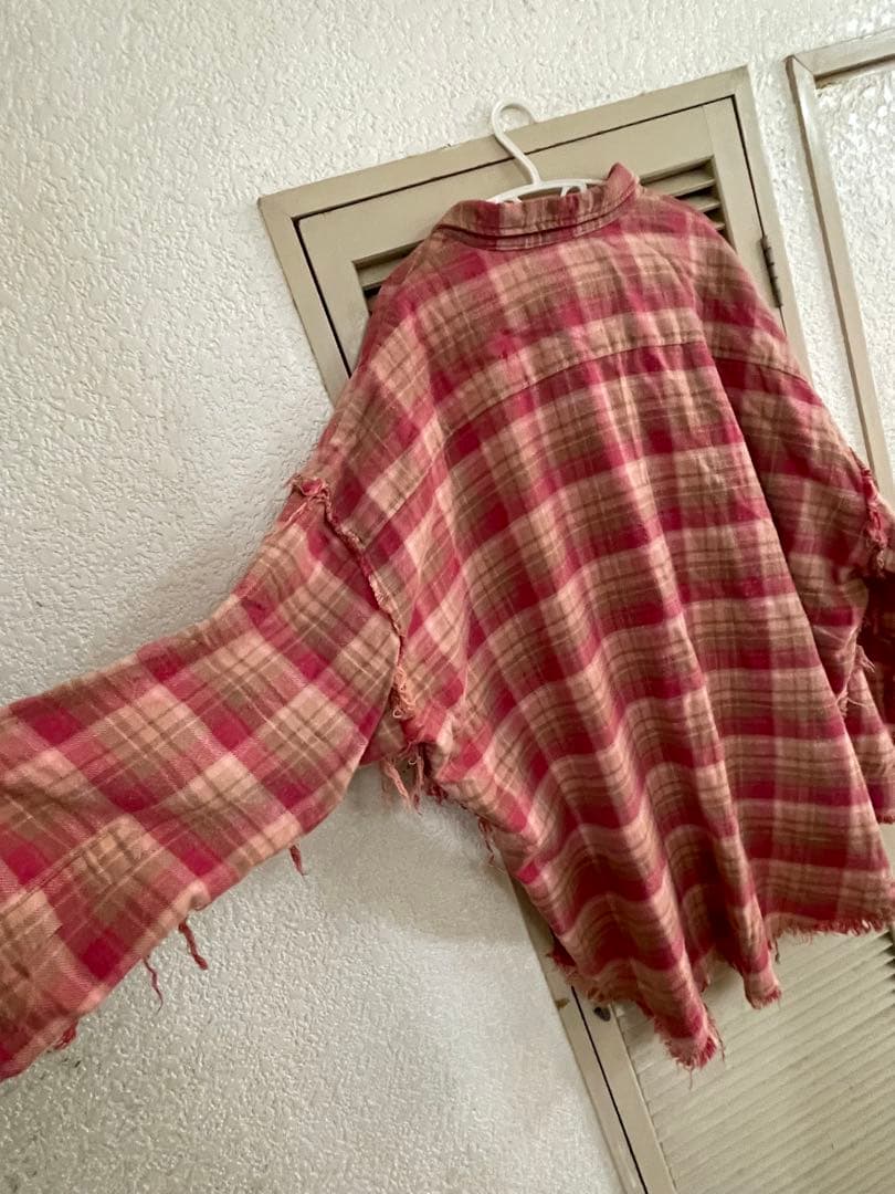 R13 アールサーティーンSHREDDED SEAM DROP NECK