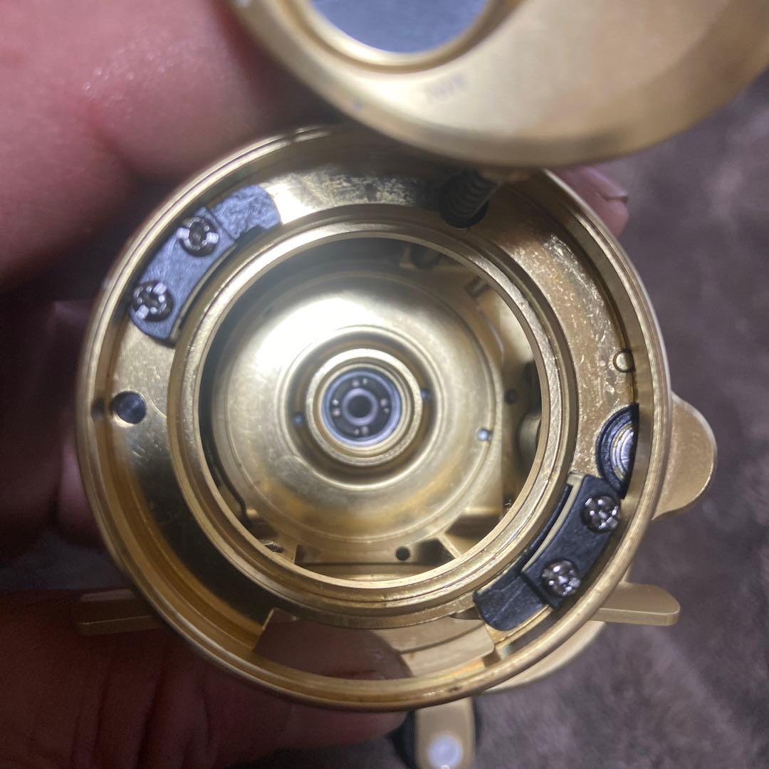 ※アッキー※シマノ21カルカッタコンクエスト 101(ローギア、左巻き)