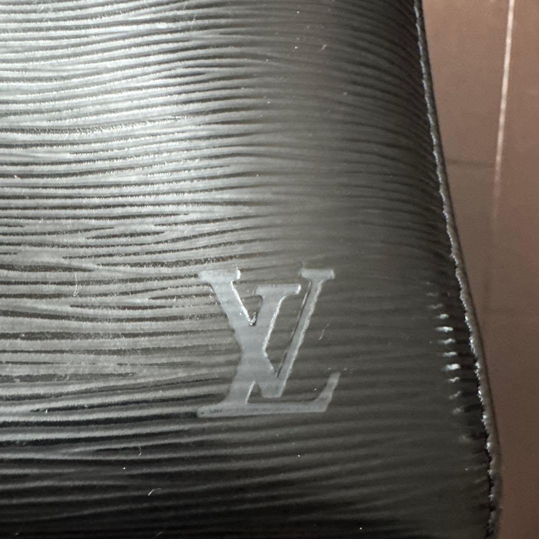 Louis Vuitton エピレザー ボストンバッグ