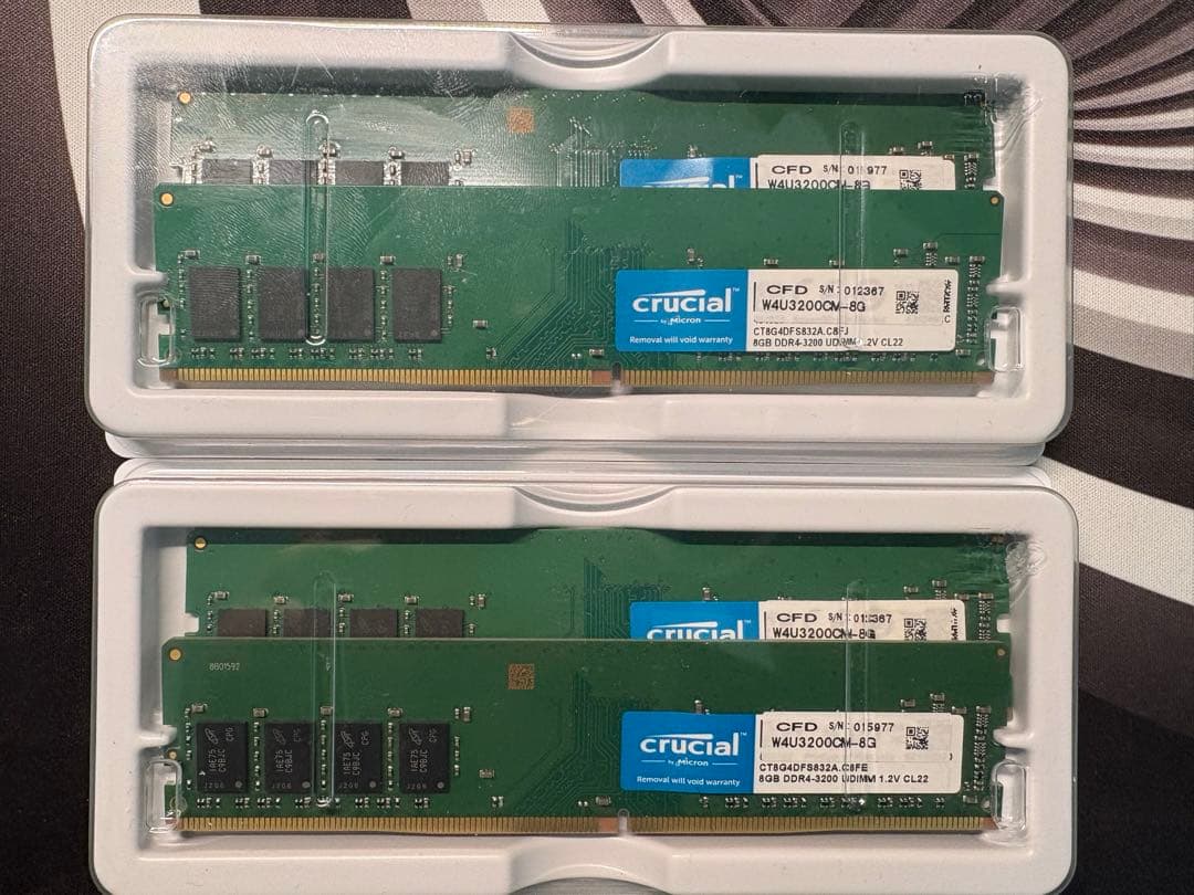 メモリー Crucial DDR4-3200 8GBx4 32GB