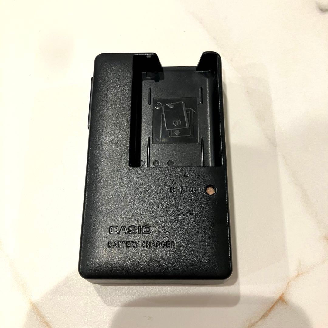 【動作確認品】CASIO EXILIM デジタルカメラ EX-H10 シルバー