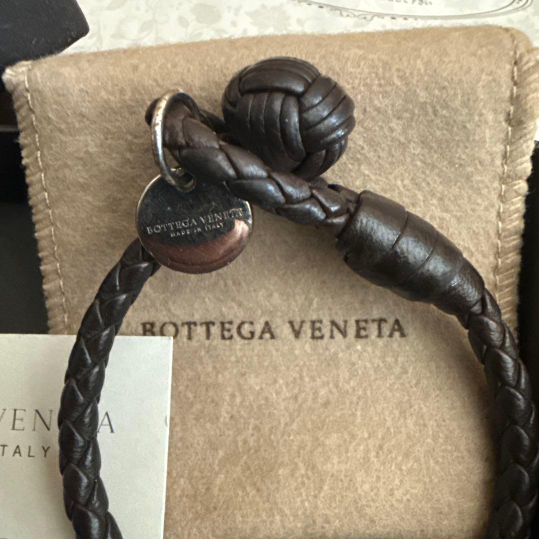 【正規品】Bottega Veneta 編み込みレザーブレスレット