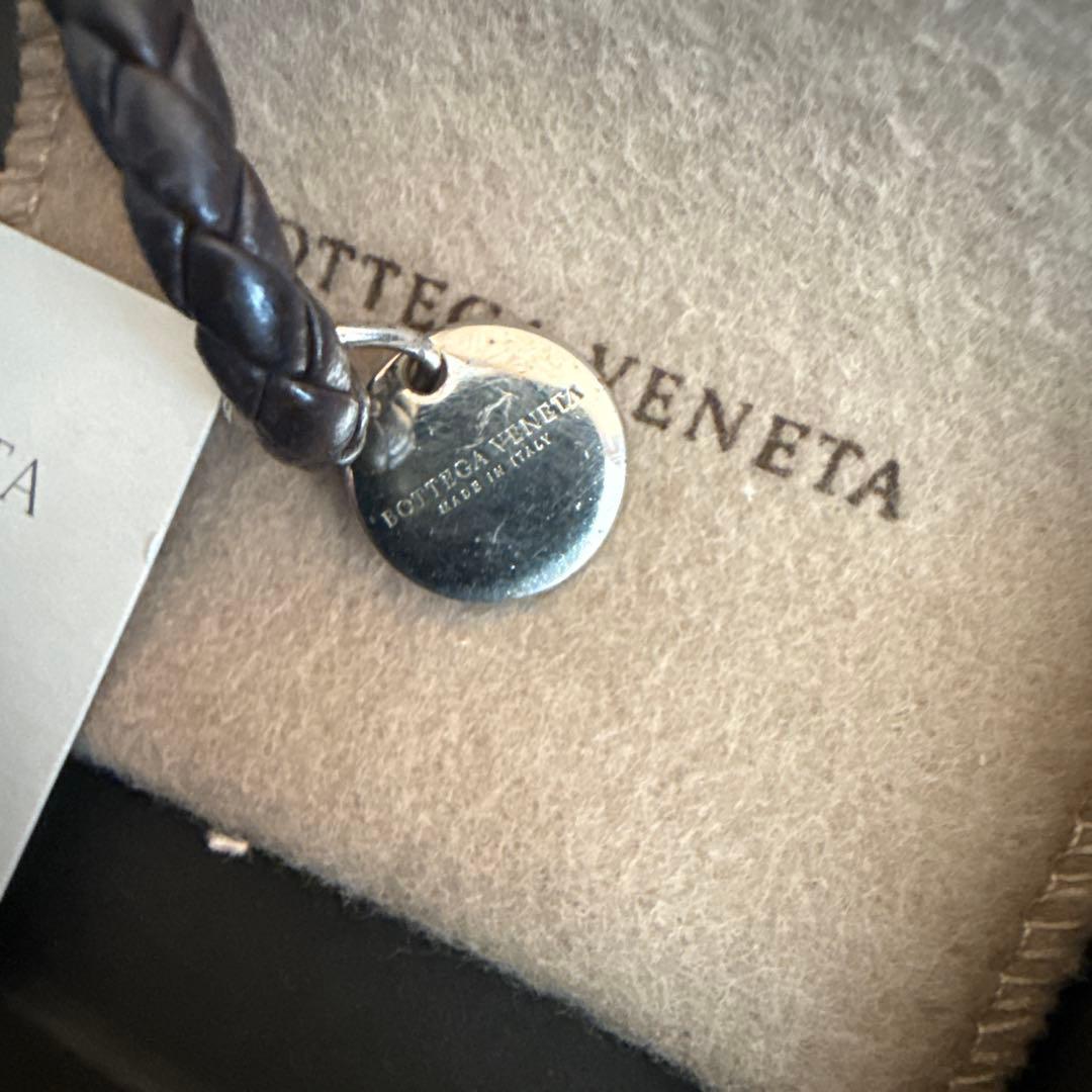 【正規品】Bottega Veneta 編み込みレザーブレスレット