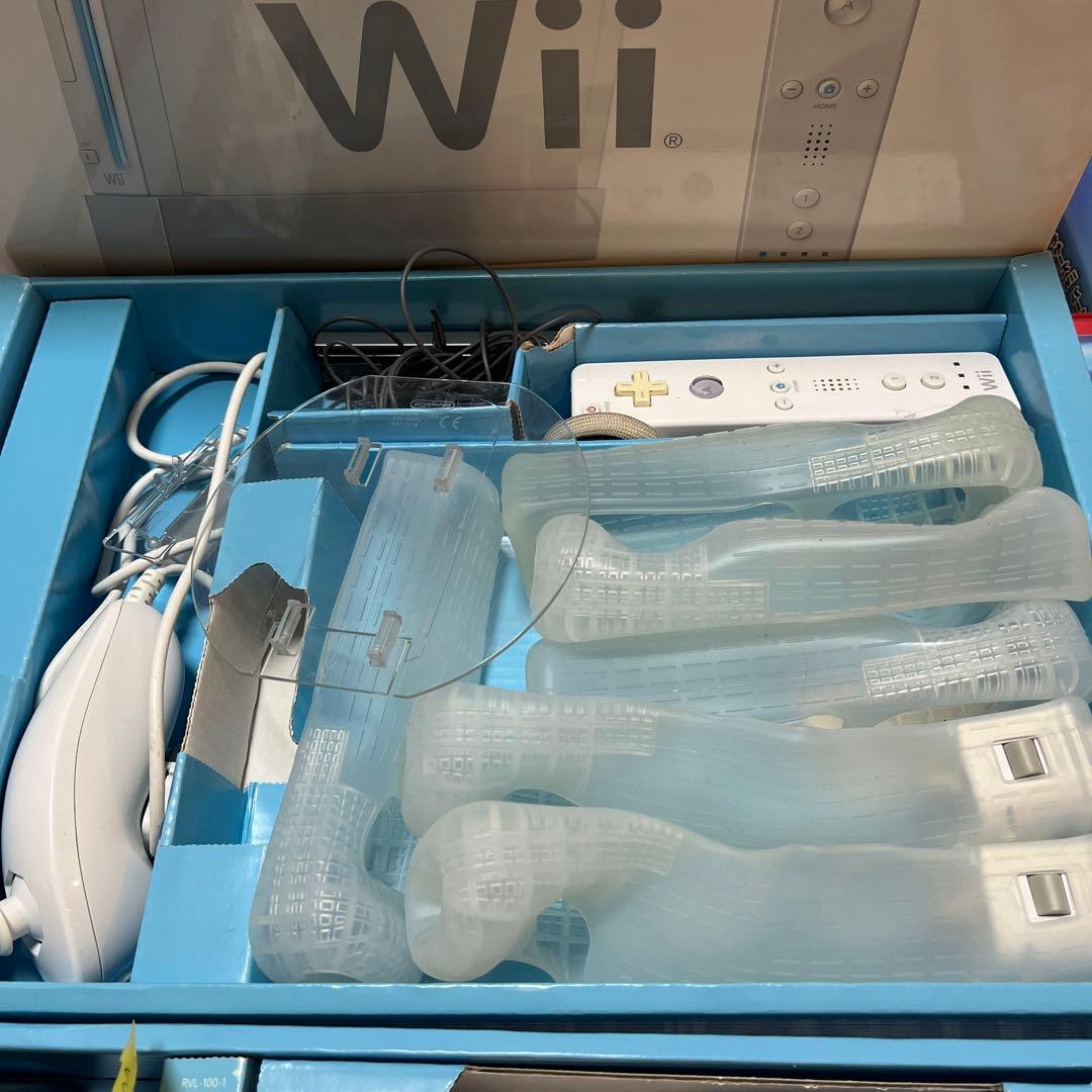 Wii本体　セット　ハンドル　ソフト