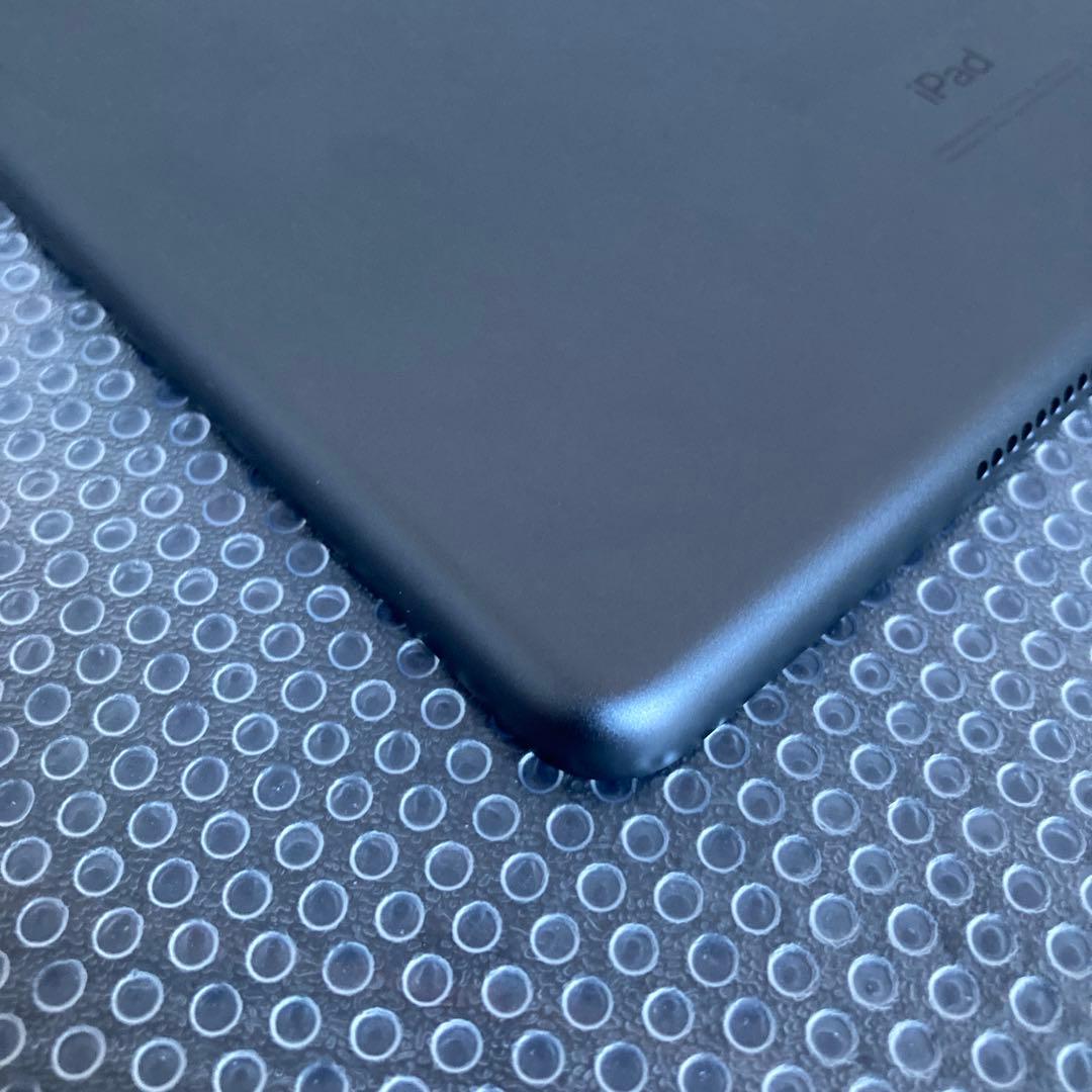 3376【早い者勝ち】iPad7 第7世代 32GB WIFIモデル☆