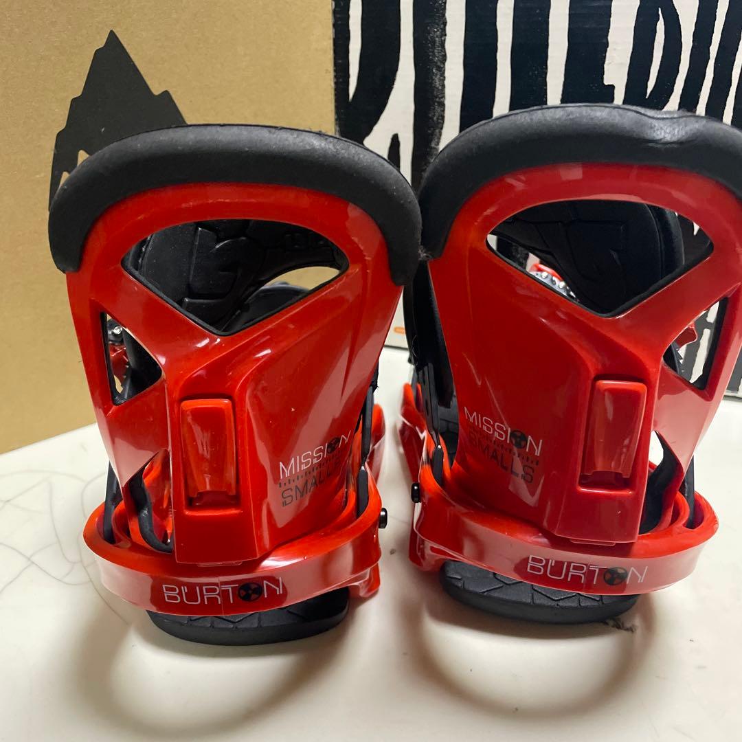 BURTON　バートン　スノーボードバインディング　MISSION　SMALLS