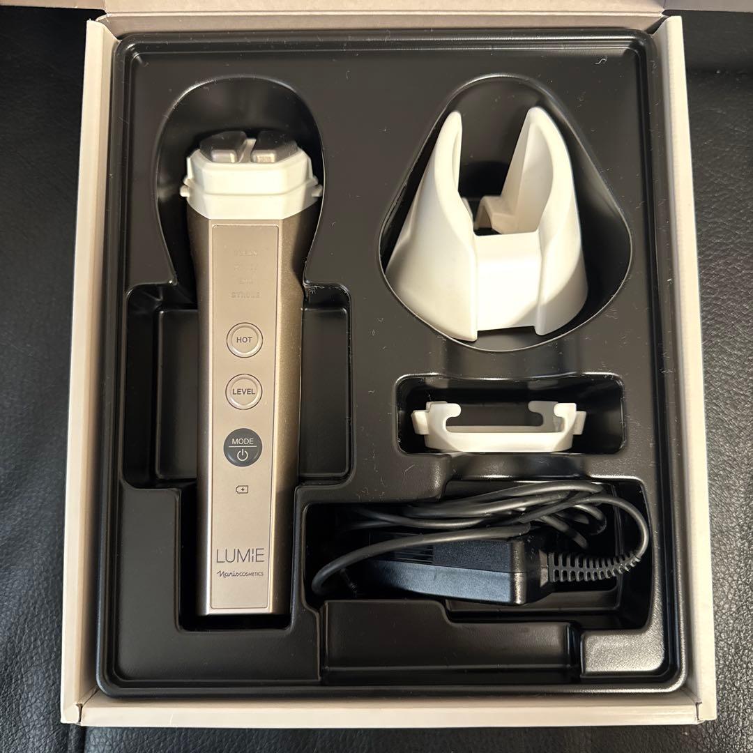 LUMiE 美顔器 Naris Cosmetics