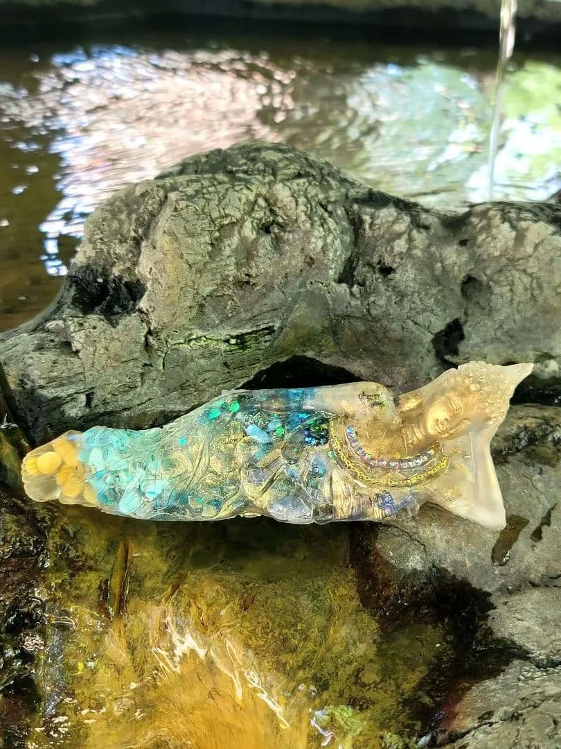 イベ価格★結界★悪縁切り身を守るお釈迦様オルゴナイト