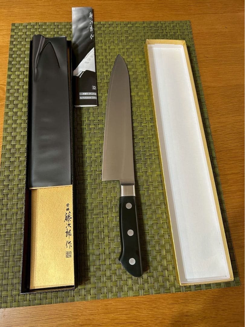藤次郎Tojiro 牛刀 240mm 新品　ステンレス鋼 料理用　包丁