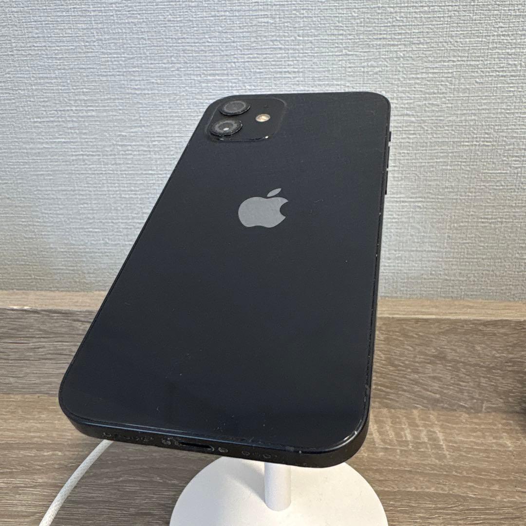 純*ル様 iPhone12 ブラック　128GB 画面割れ、