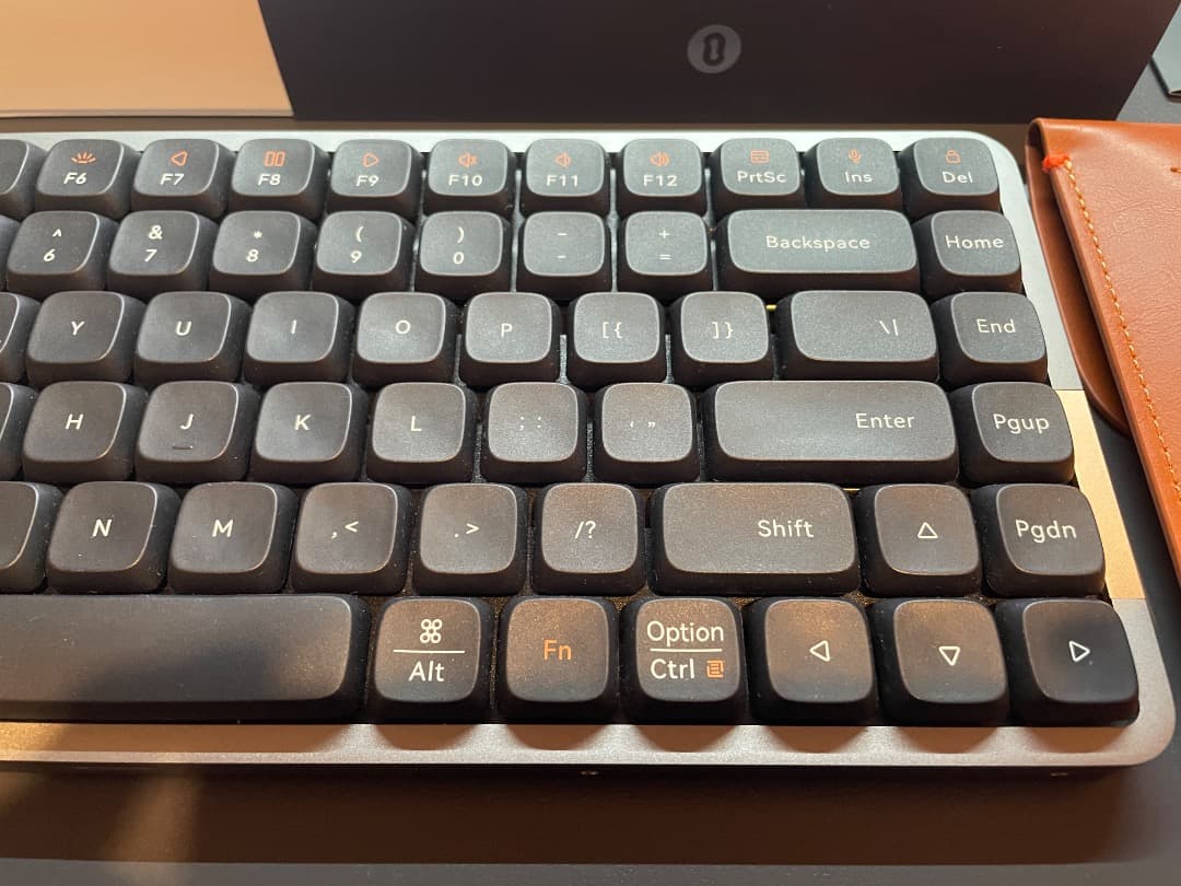 [セット 美品]Lofree FLOW 84 Black &純正レザー調ケース