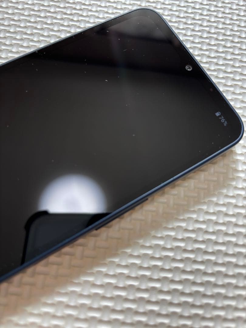 【中古】ドコモ版 AQUOS wish4 SH52E