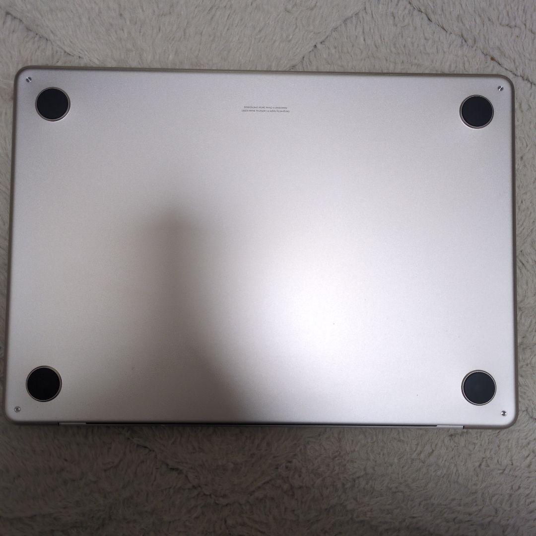 MLY13J/A スターライト MacBook Air　M2　8GB