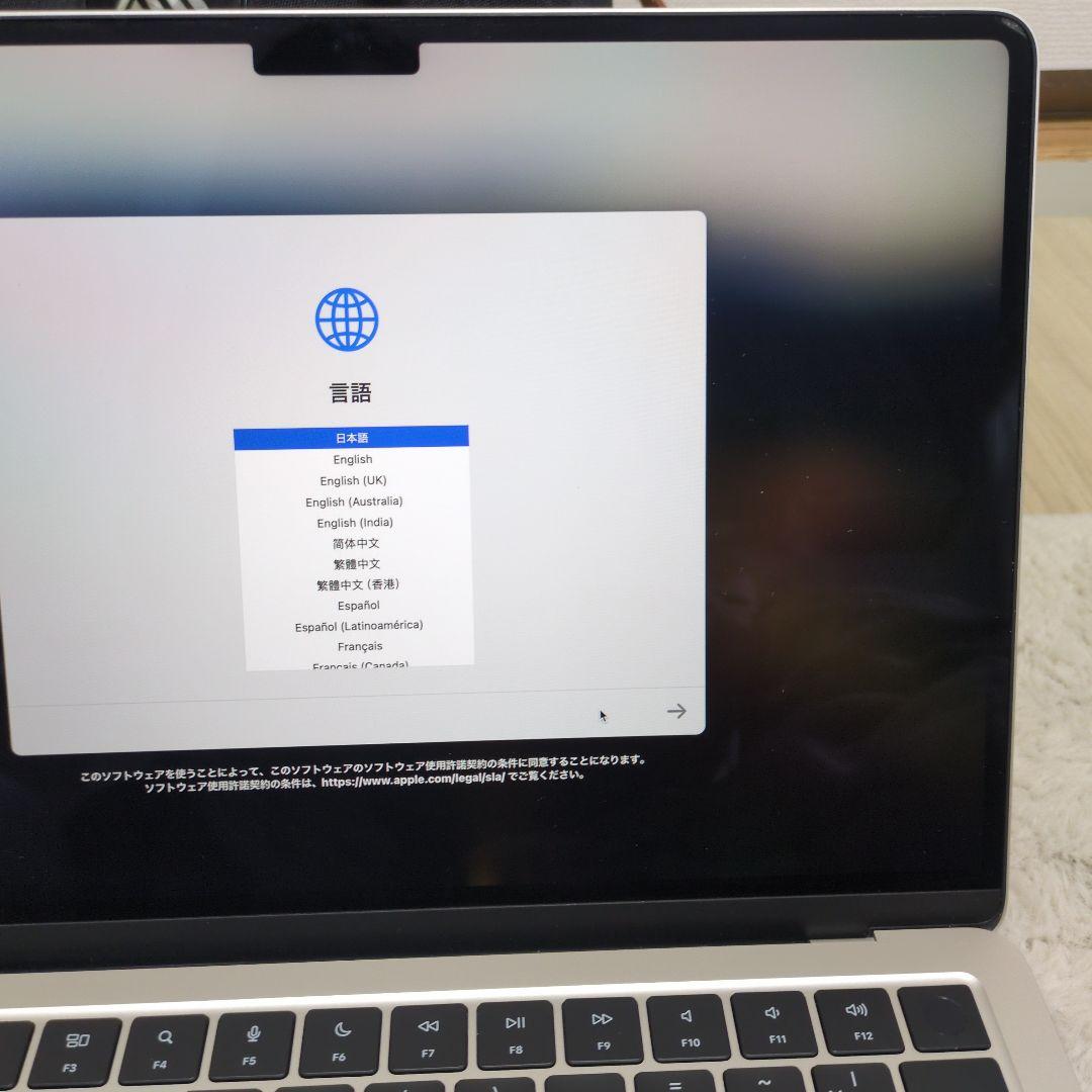 MLY13J/A スターライト MacBook Air　M2　8GB