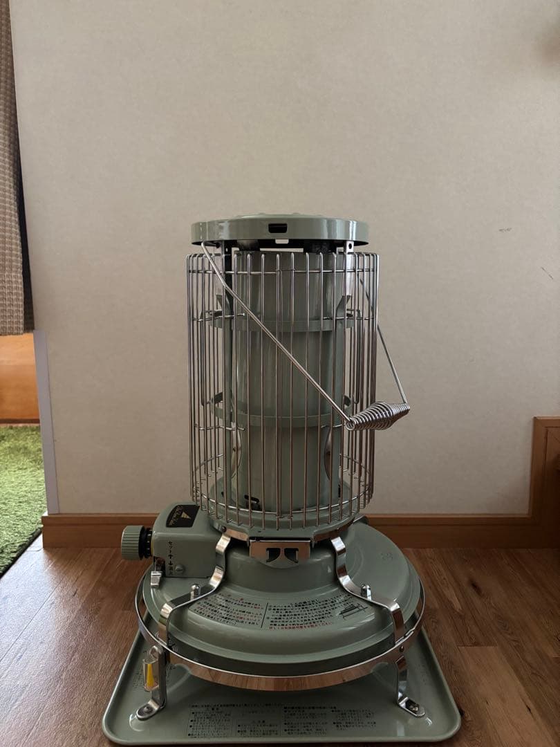 【送料無料】アラジン 石油ストーブ BF3902