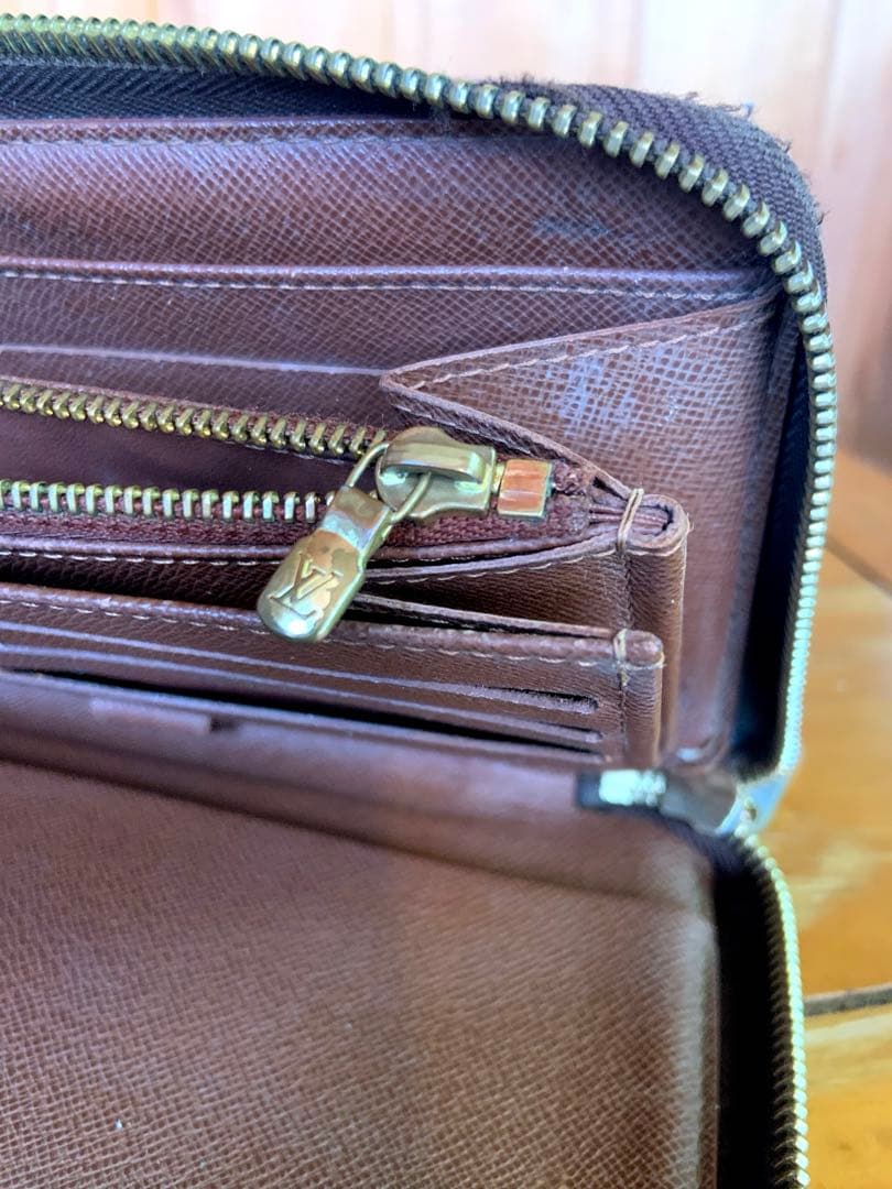 ルイヴィトン ジッピーオーガナイザー 長財布