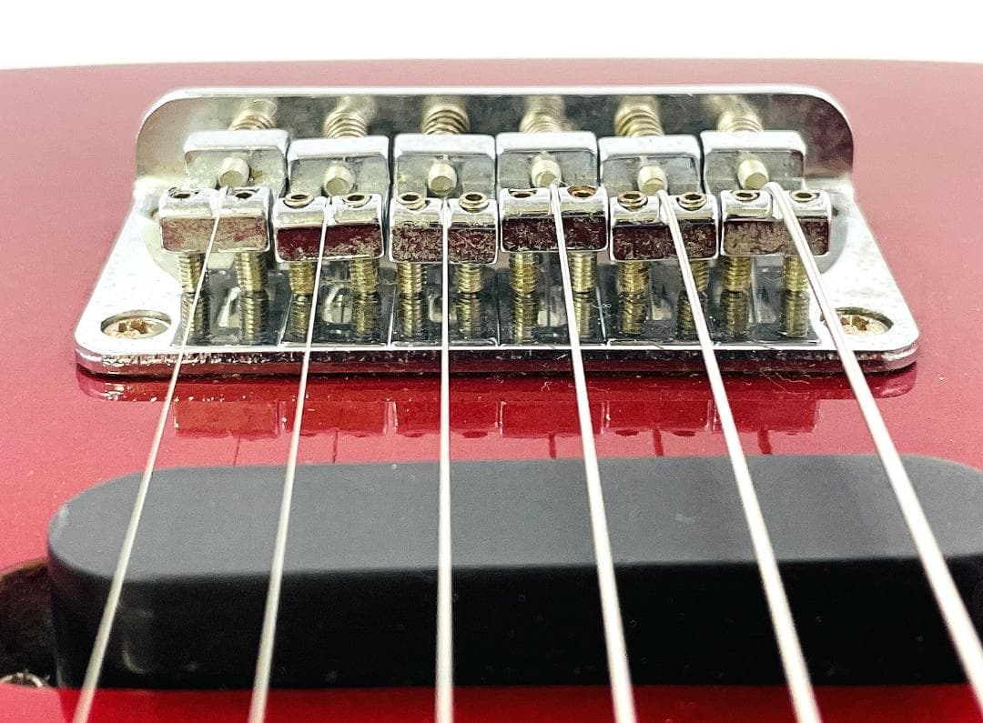 SYNSONICS アンプ内蔵 スピーカー搭載 ショートスケール【整備品】