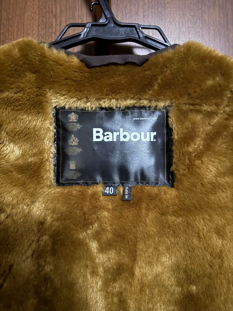 BARBOUR バブアー ファー ボア ベスト 3クラウン