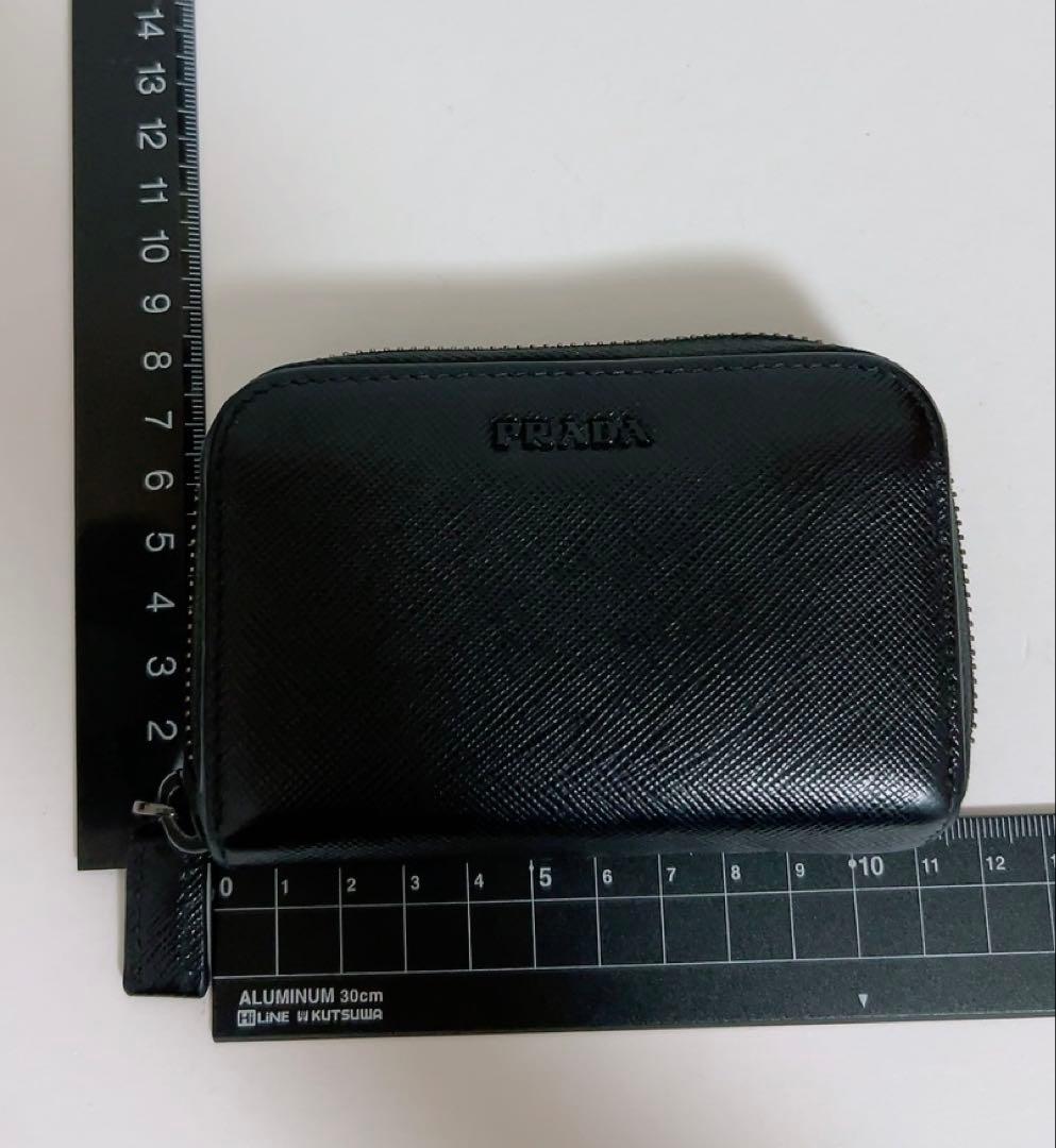 プラダ　PRADA ケース　小銭入れ　黒　男女兼用　箱　リボン付き