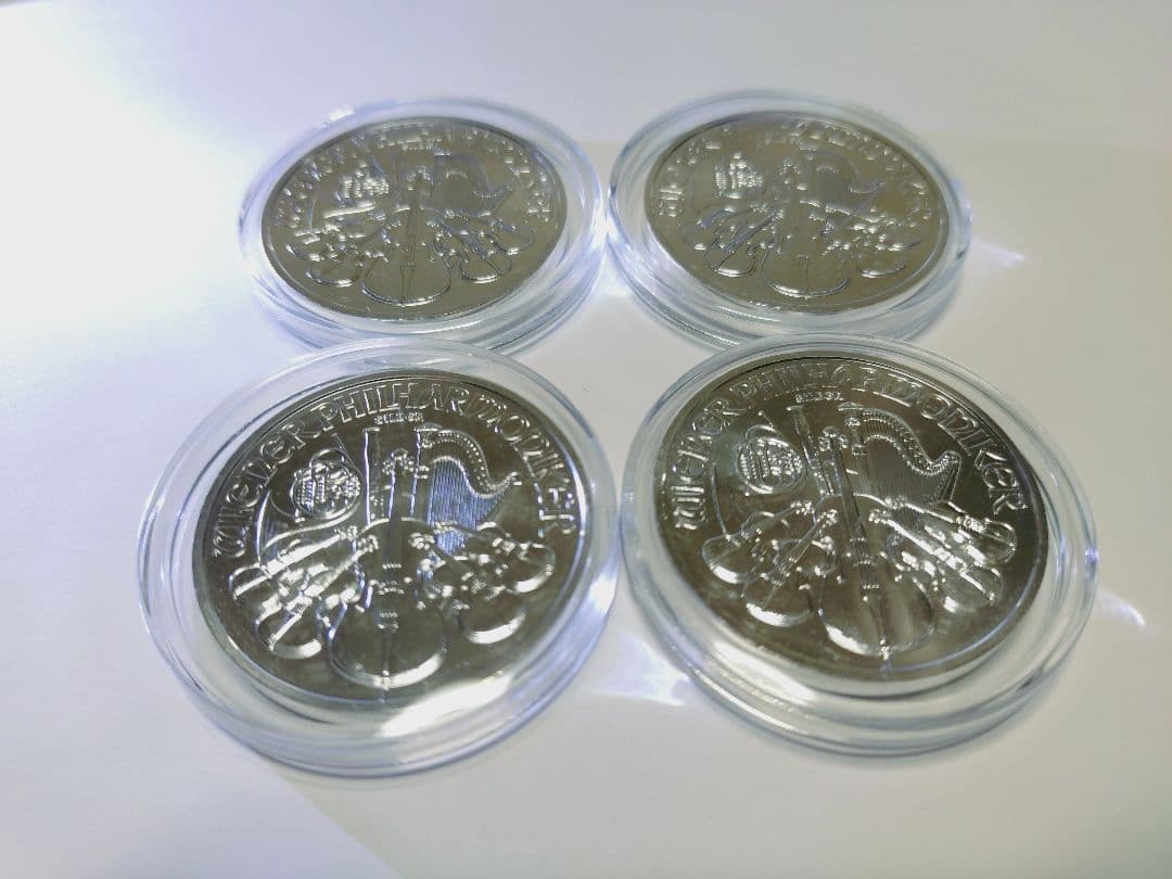 オーストリア ウィーンフィル1オンス銀貨　4枚セット　ケース付き