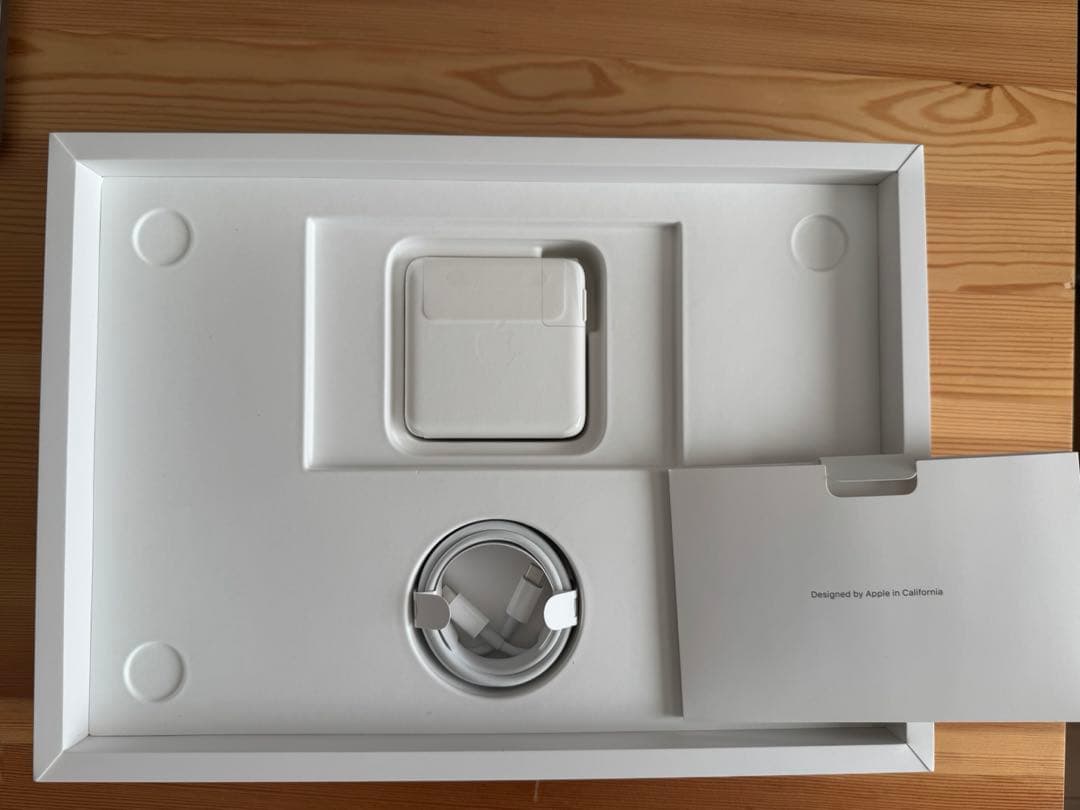 【整備済製品】MacBook Pro 13 2020 M1/16GB/512GB