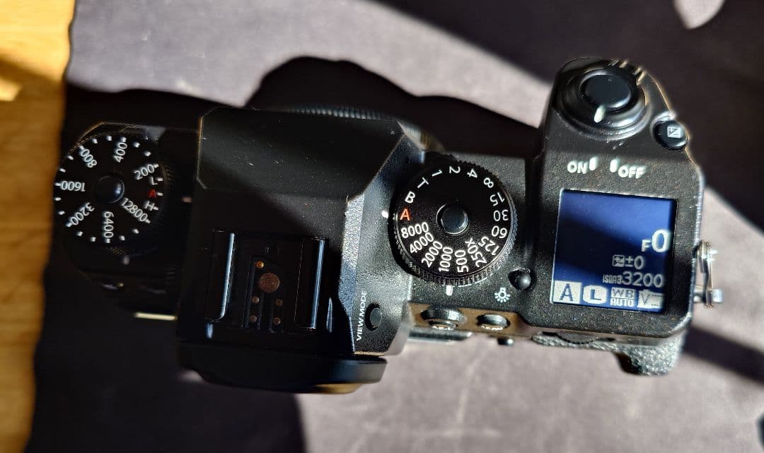 FUJIFILM X-H1 ミラーレス一眼　中古　Made In Japan