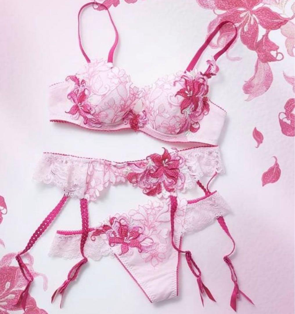 ワコール/サルート 53G 新品タグ付 P-upブラソング2点 E70 RP