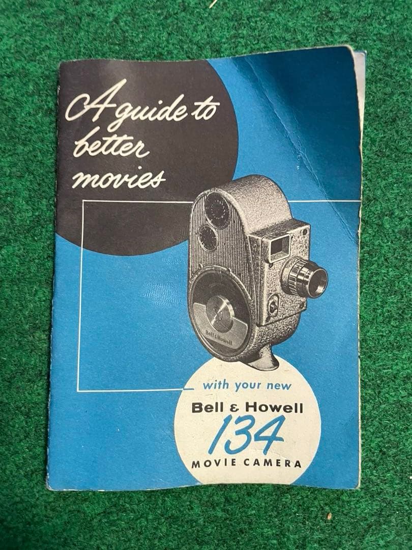 【匿名便】Bell & Howell ベルハウエル ターレット式 8ミリカメラ