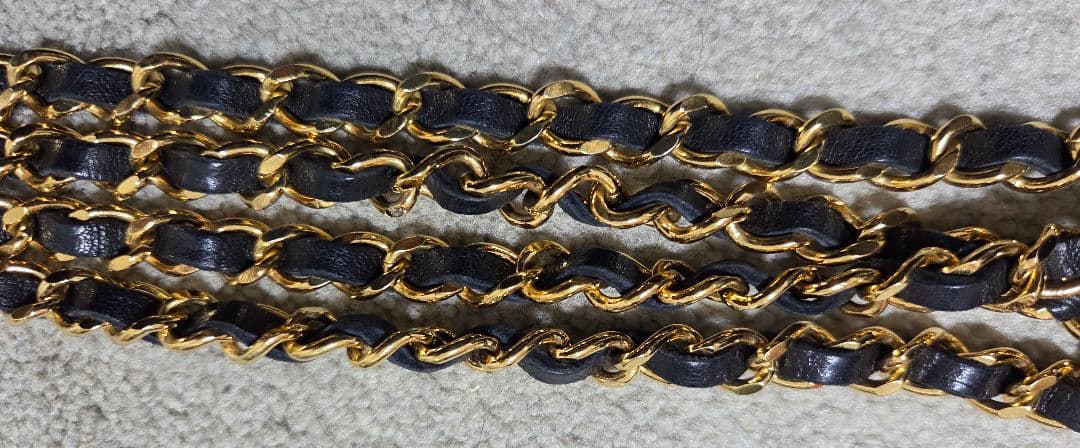 CHANEL シャネル ブラック ゴールド 3連 チェーンベルト レザーベルト