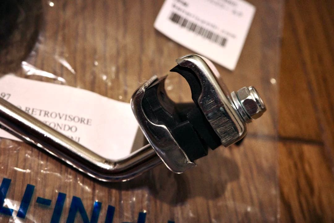 ベスパ　ミラー　ランブレッタ 丸ミラー ボルト固定式　カウルミラー クッピーニ