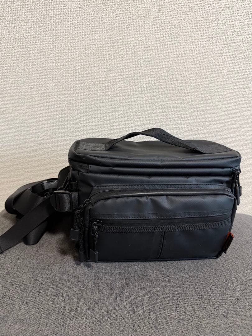 Canon EOS M100 ミラーレスカメラ 2本レンズ付き 即日発送可