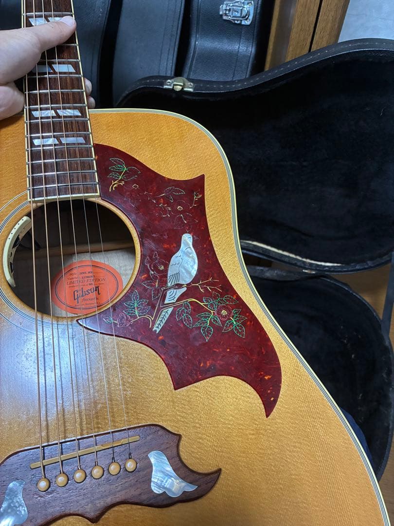 メンテ済 【美品】Gibson DOVE VOS カスタムショップ製　限定