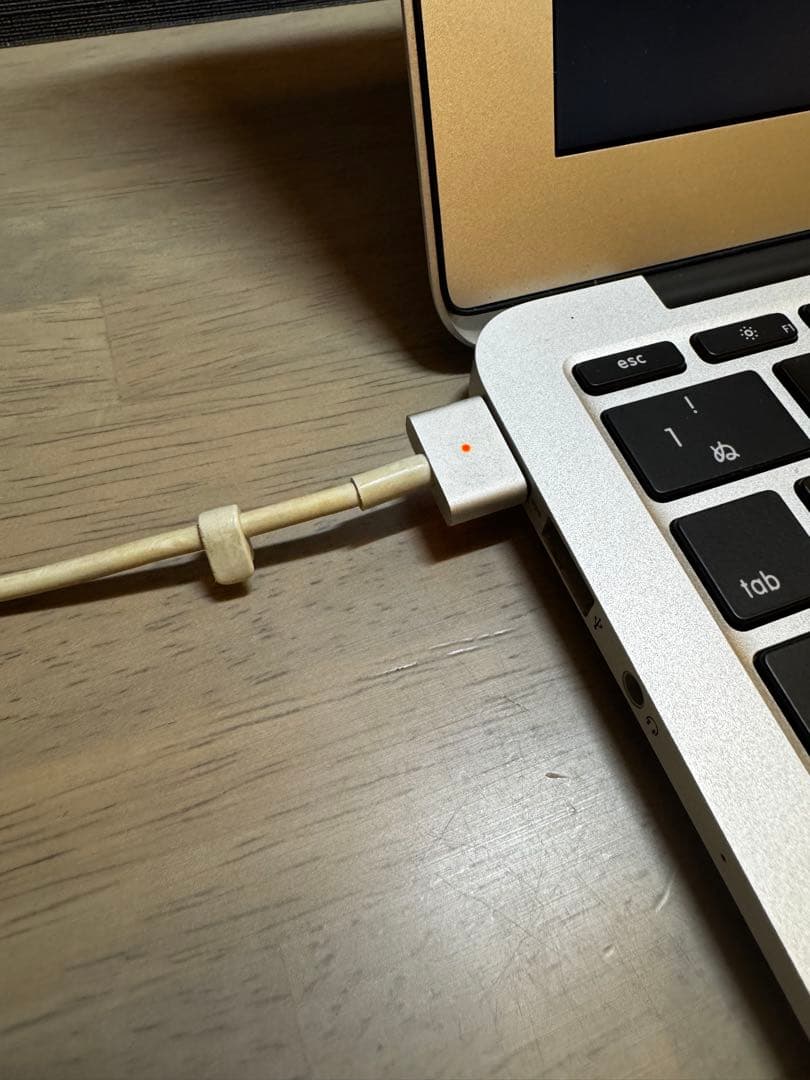 M*y様 Apple MacBook Air 11インチ A1465 Core