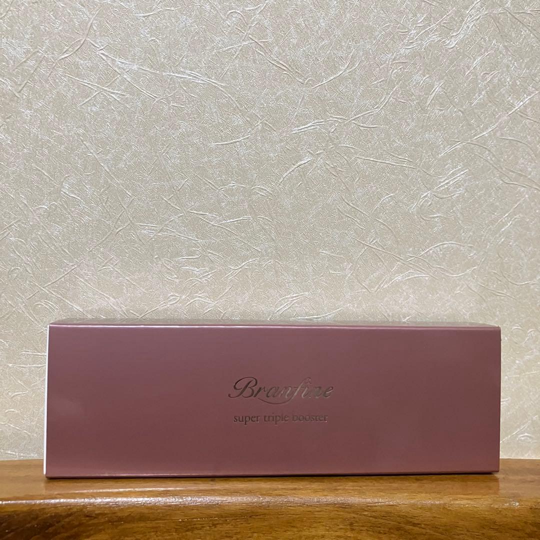 EMS機能搭載美顔器Breathize super triple booster