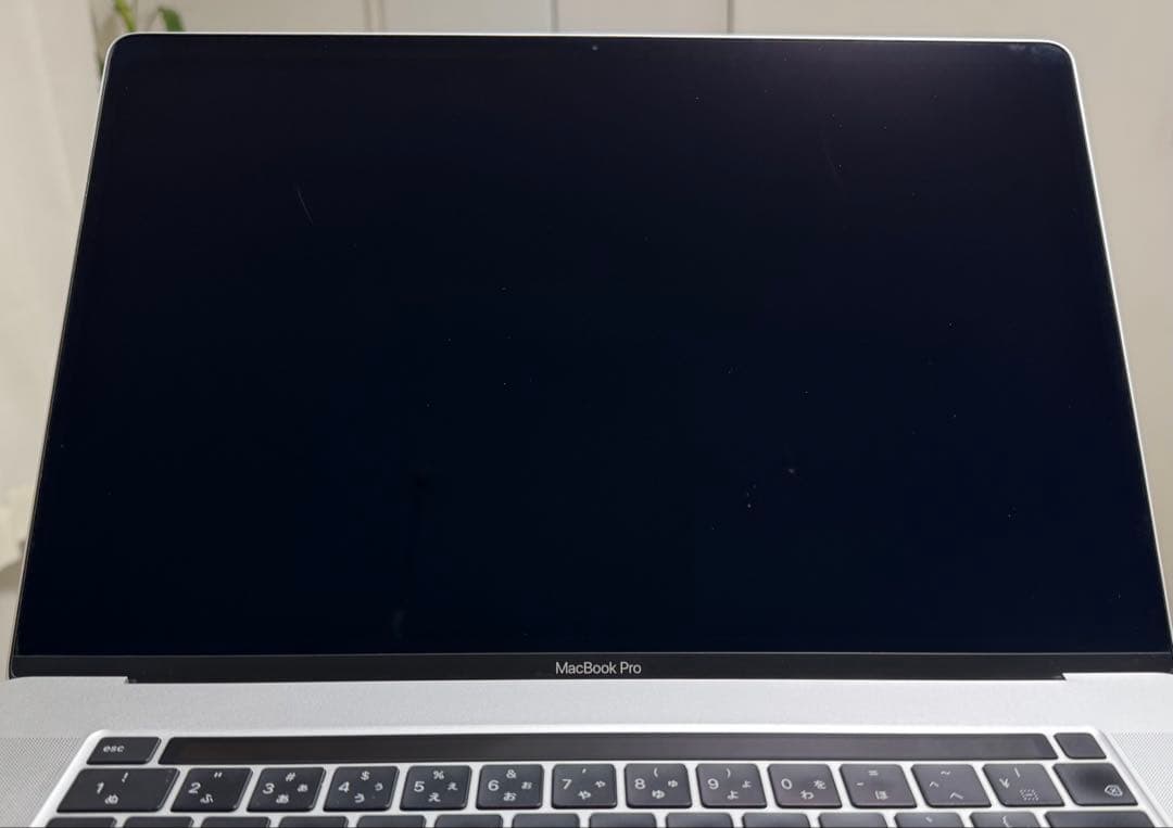 MacBookPro i9 32GB 1TB 充放電56回 バッテリー85%
