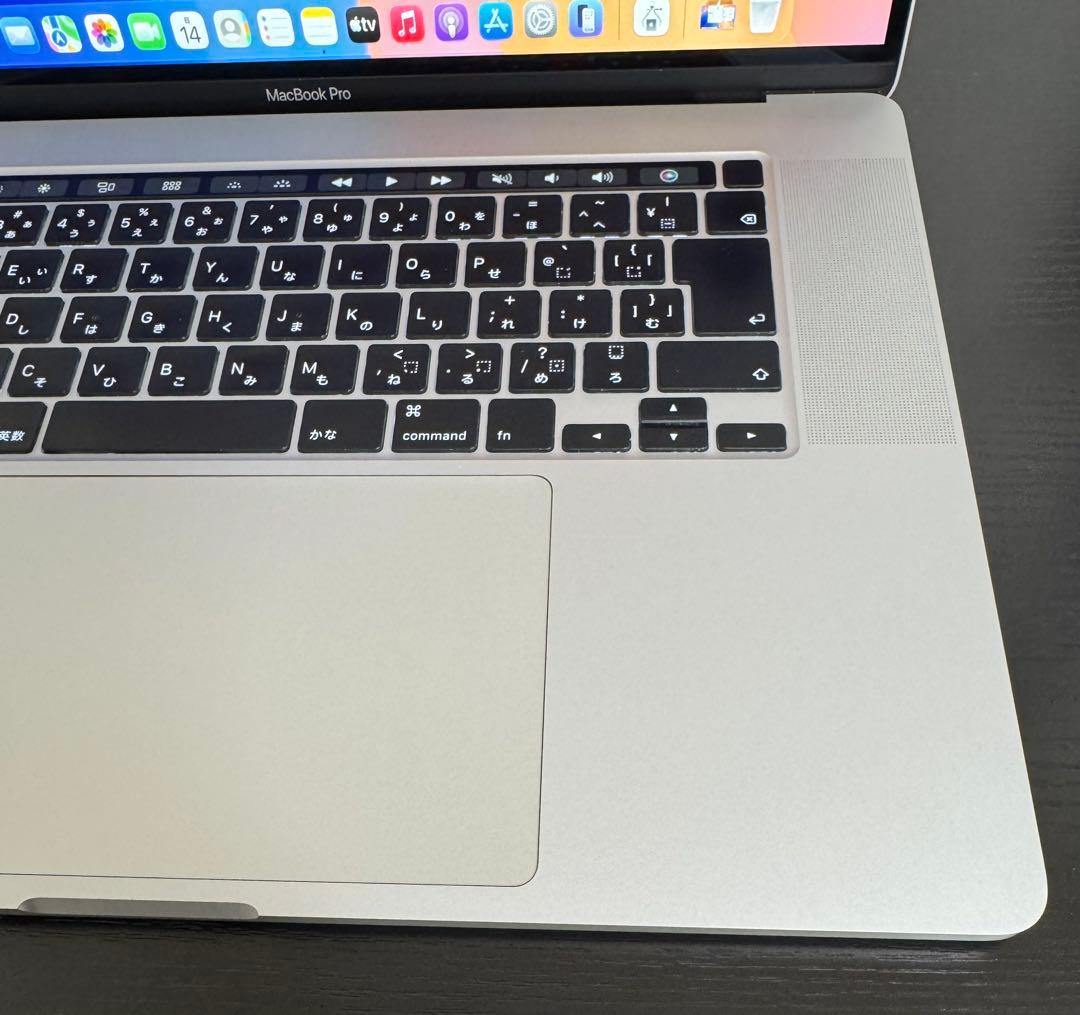 MacBookPro i9 32GB 1TB 充放電56回 バッテリー85%