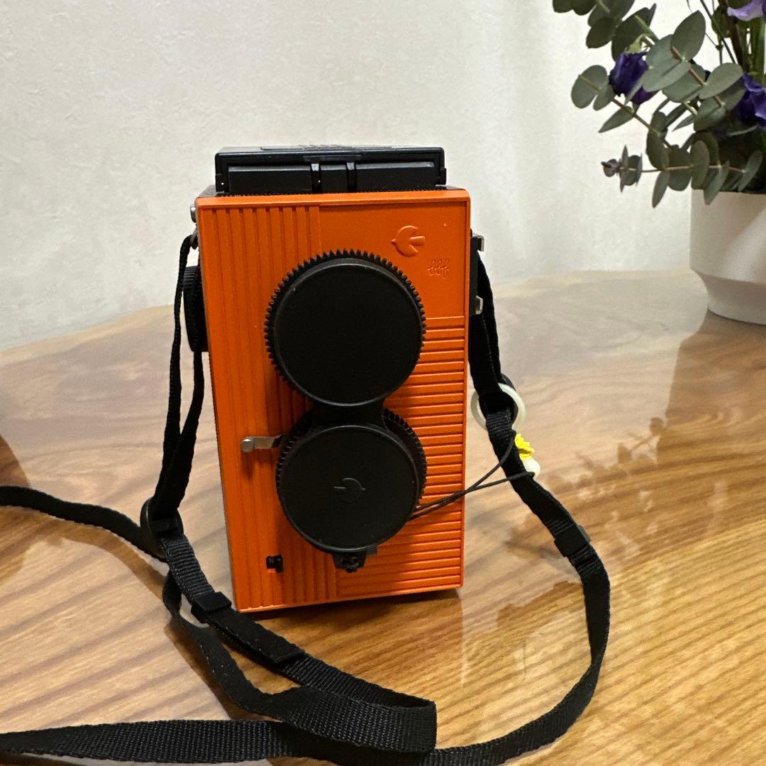 Black Bird Fly ブラックバードフライ 二眼トイカメラ