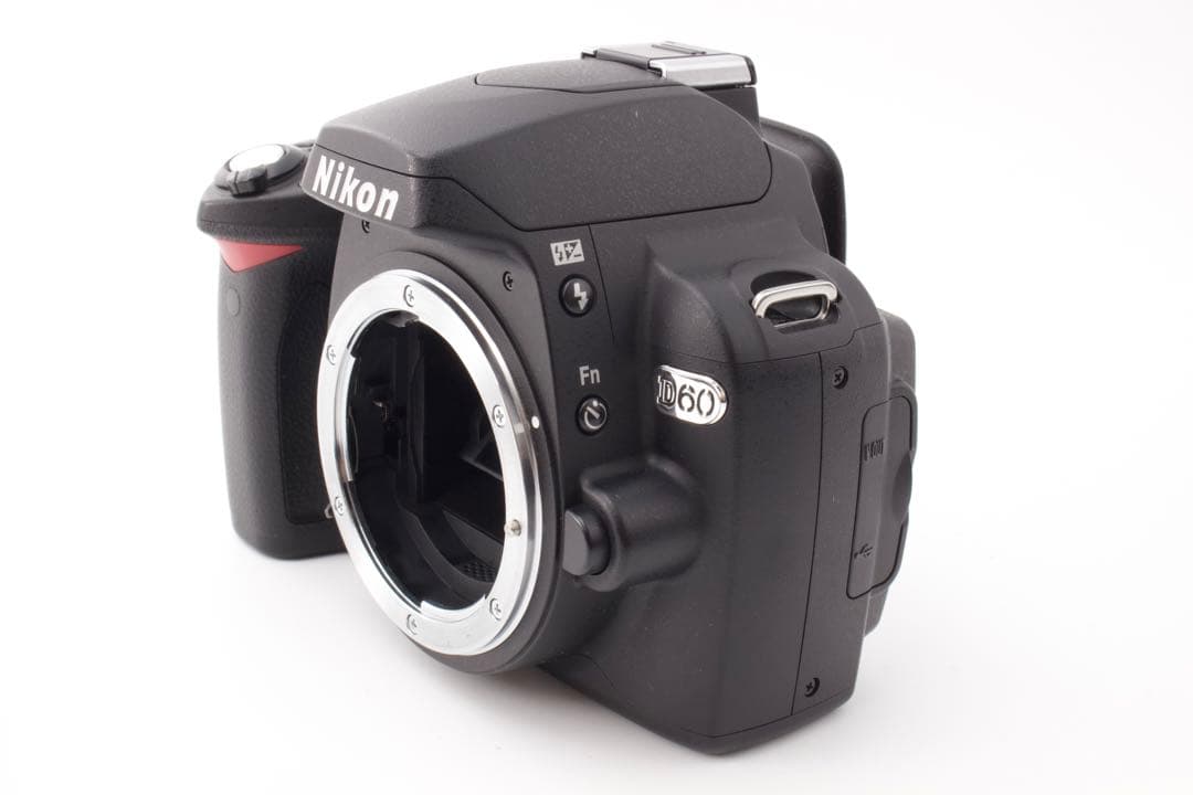 極美品✨Nikon D60 標準レンズキット　スマホ転送　手ぶれ補正 CCD