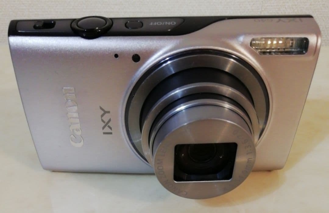 Canon IXY 640 キャノン コンデジ シルバー