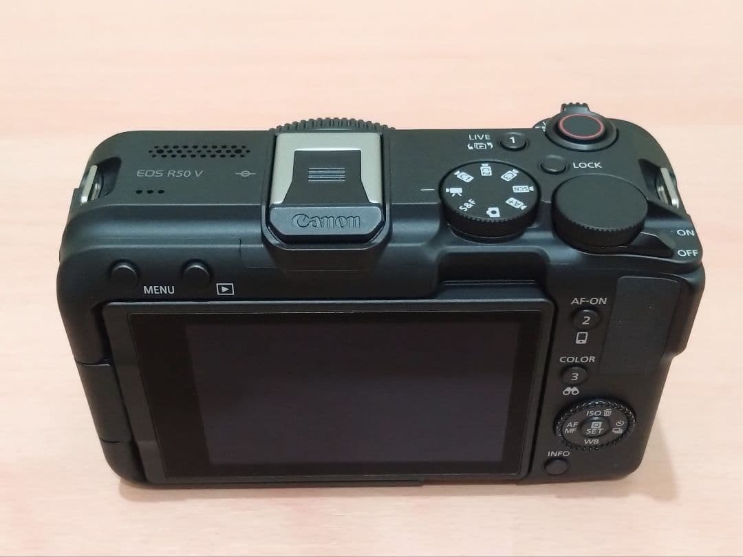 【24日まで】Canon EOS R50 V ボディ