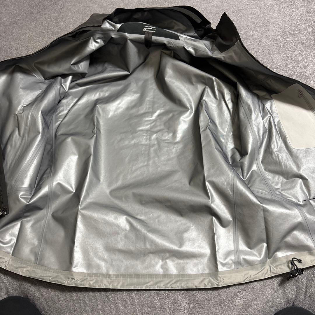 ARC'TERYX Beta Jacket タグ付き新品未使用