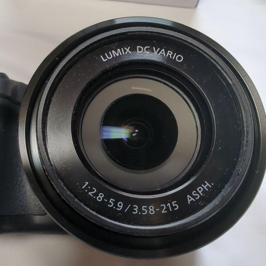 ほぼ新品　Panasonic LUMIX DC-FZ85D　＋カード、バック