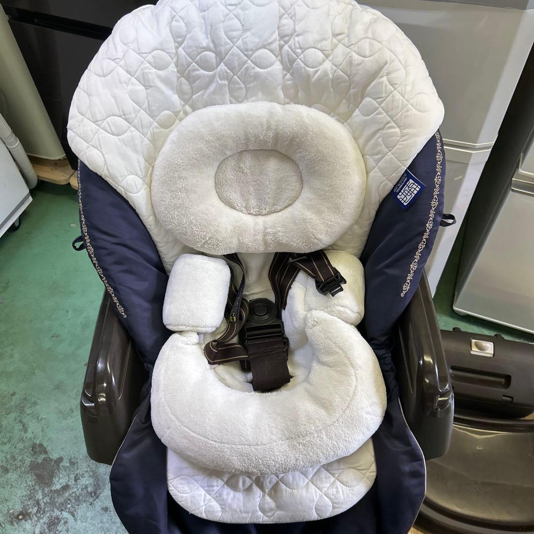 コンビ ネムリラ AUTO SWING BEDi Plus Classic