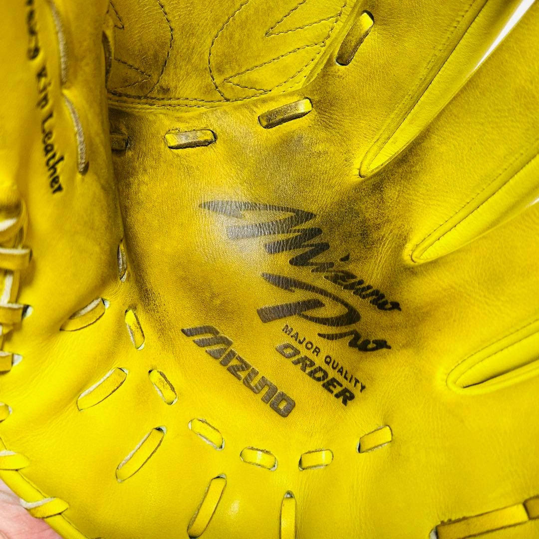 【美品】MiznoPro 硬式 投手用グローブ イエロー 耕作オーダー