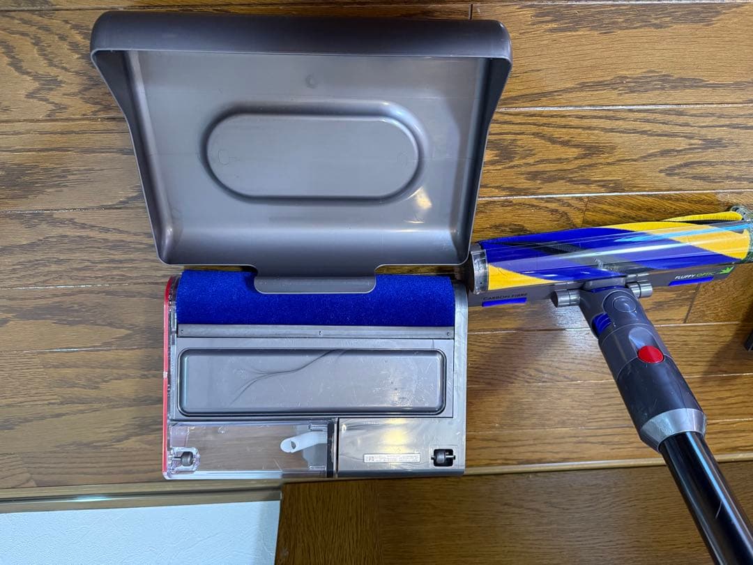 期間限定値下げ中 V12 SV49 ダイソン コードレス掃除機 分解清掃済み⑧