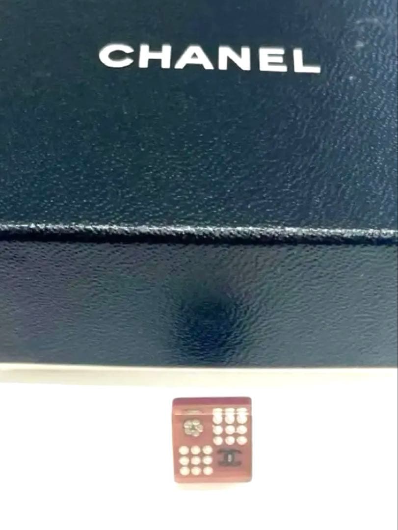 正規品CHANELスクエアピアス片方